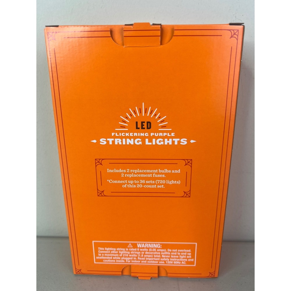 NEW 2026 Hyde & Eek Flickering Purple LED String Lights 20 LED C7 Bulb Halloween - Picture 2 of 3